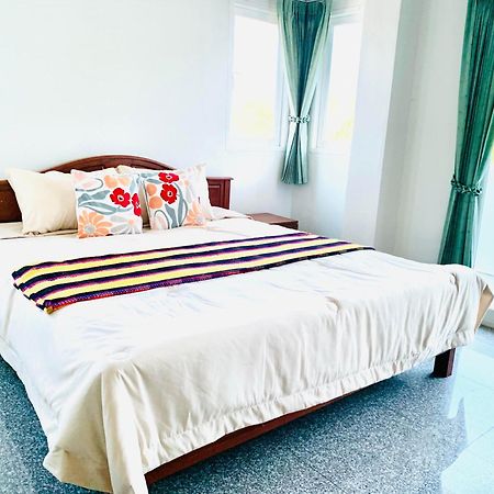 Siray House Lejlighedshotel Phuket Eksteriør billede